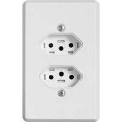 CONJUNTO DE INTERRUPTOR COM 2 TOMADA DE EMBUTIR 2P+T DE 20A LINHA PRATIKA
